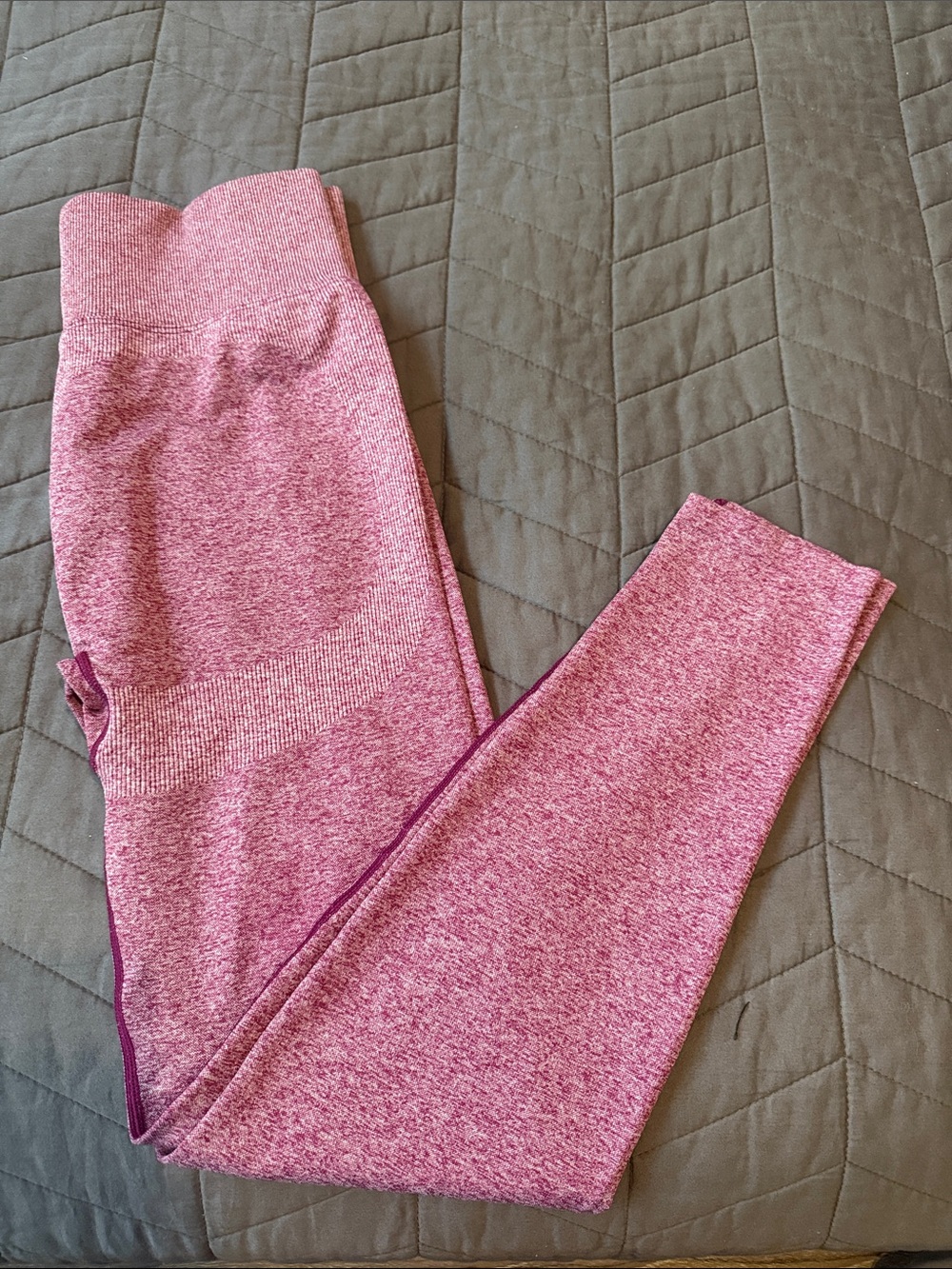 PINK Victoria's Secret Heathered Pink Seamless Leggings